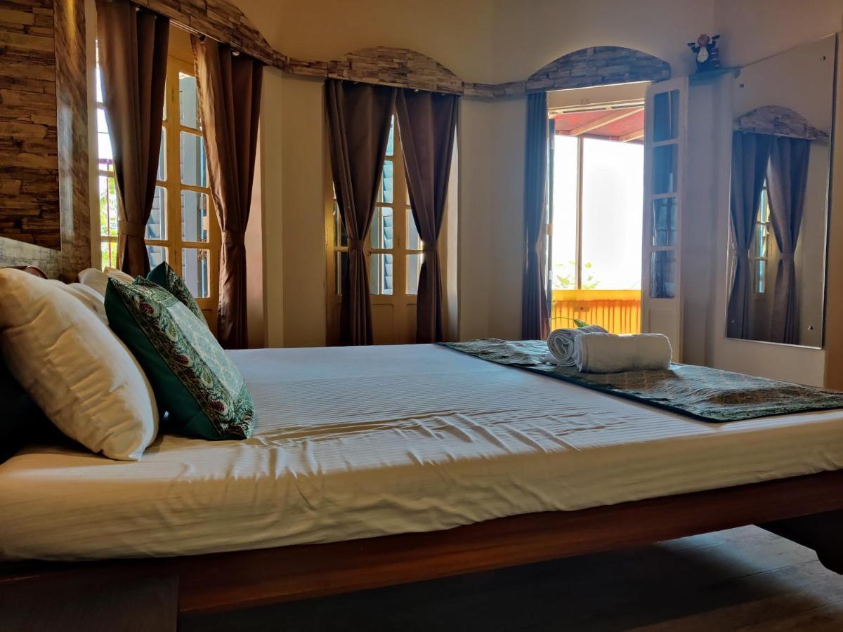 Shiva Ganges View Guest House Váránasí Exteriér fotografie