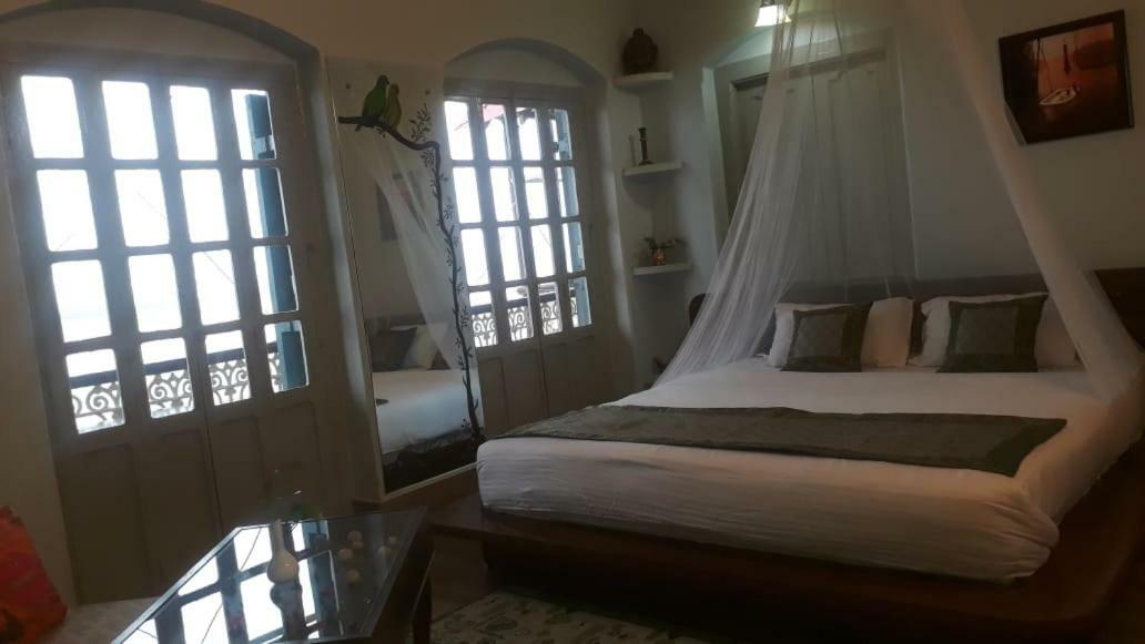 Shiva Ganges View Guest House Váránasí Exteriér fotografie